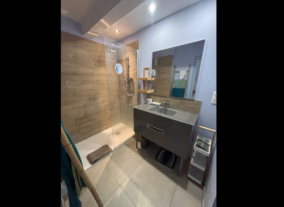 Salle de bain appartement Grand Pin Antibes 68 m² 3 pièces